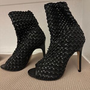 Zara heels